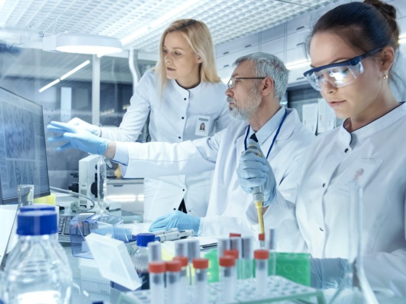 Role of Safety Equipment in Biology Laboratories